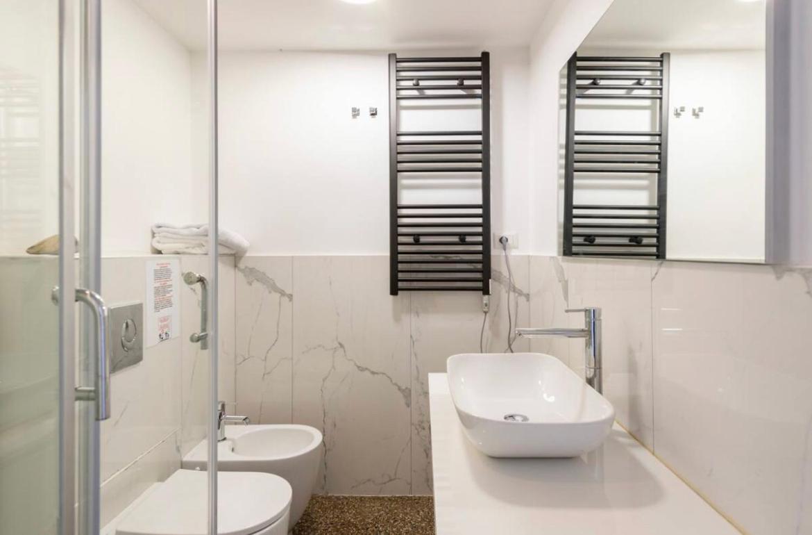 Roma Private Rooms エクステリア 写真